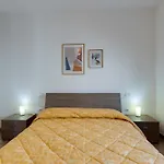 Domus Bianca * Сан-Джованни-ди-Синис
