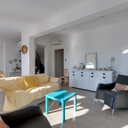 Domus Bianca * 산 조반니 디 시니스