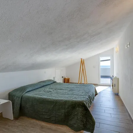 Domus Bianca 산 조반니 디 시니스